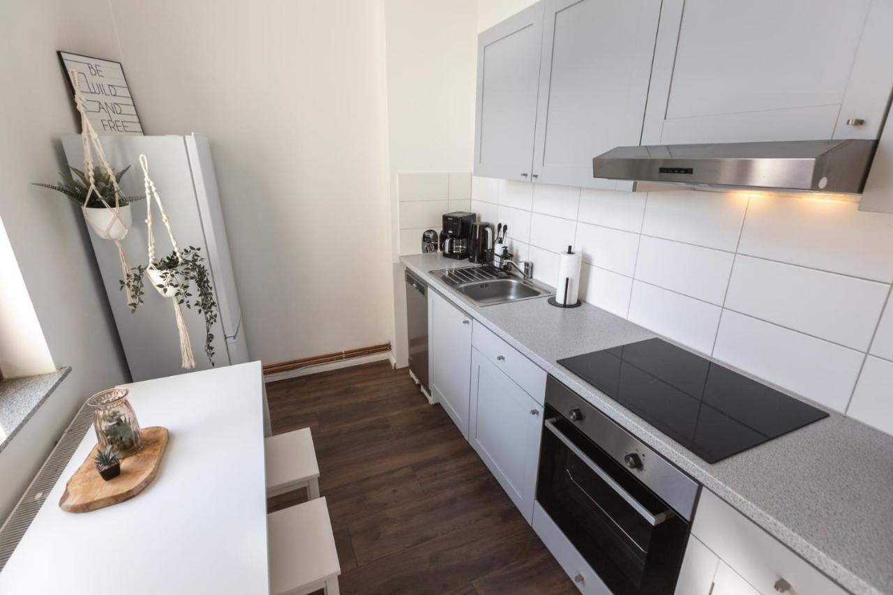 Apartment Koje Eins I Grosses Mit 2 Schlafzimmern Bremerhaven